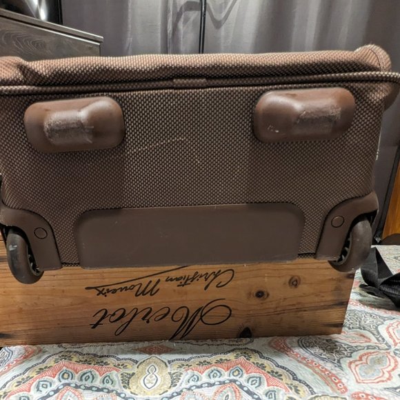 Tumi Wheeled Overnight Bag - Picture 7 of 9